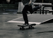 开云足球直播-绿茵压哨绝杀与硬木巅峰对决，体育之夜的冰与火之歌