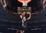 开云体育中国-绿茵场上的双城记，西甲德比与爱尔兰的逆袭