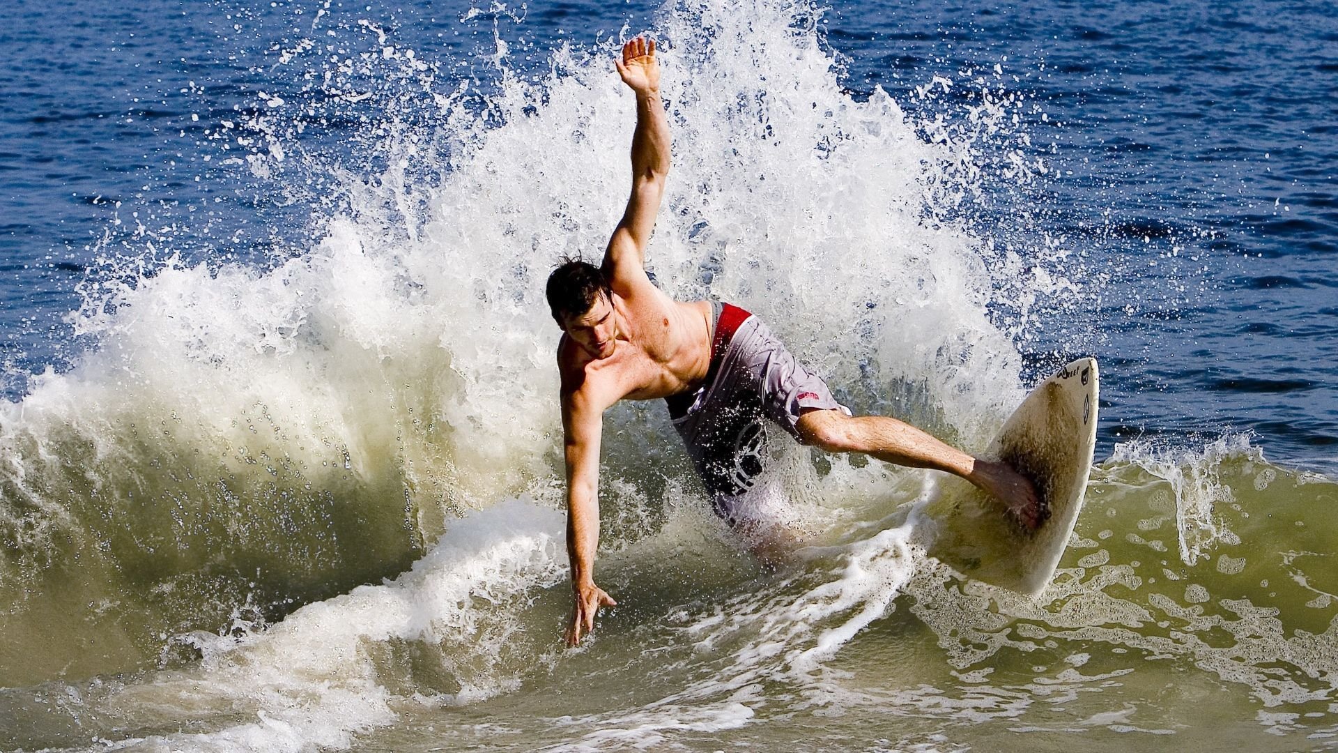 杜兰特全程高能输出,快船巅峰对决险胜浙江队,诠释篮球艺术的唯一性